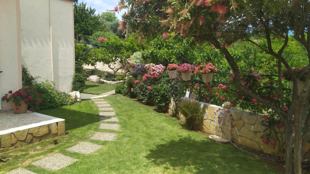 Summer Village House Popi Kanakades Экстерьер фото